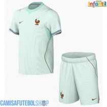 Camisa de time de futebol França Replicas 2º Equipamento Infantil Mundo 2026 Manga Curta (+ Calças curtas)